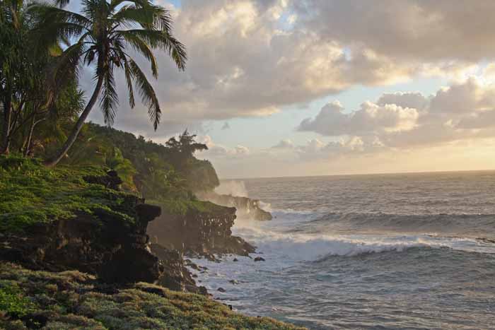 Puna-Surf-Evening-Cliffs